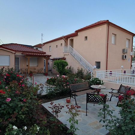 Апартаменты Casa Al Mare 2 Переа Экстерьер фото