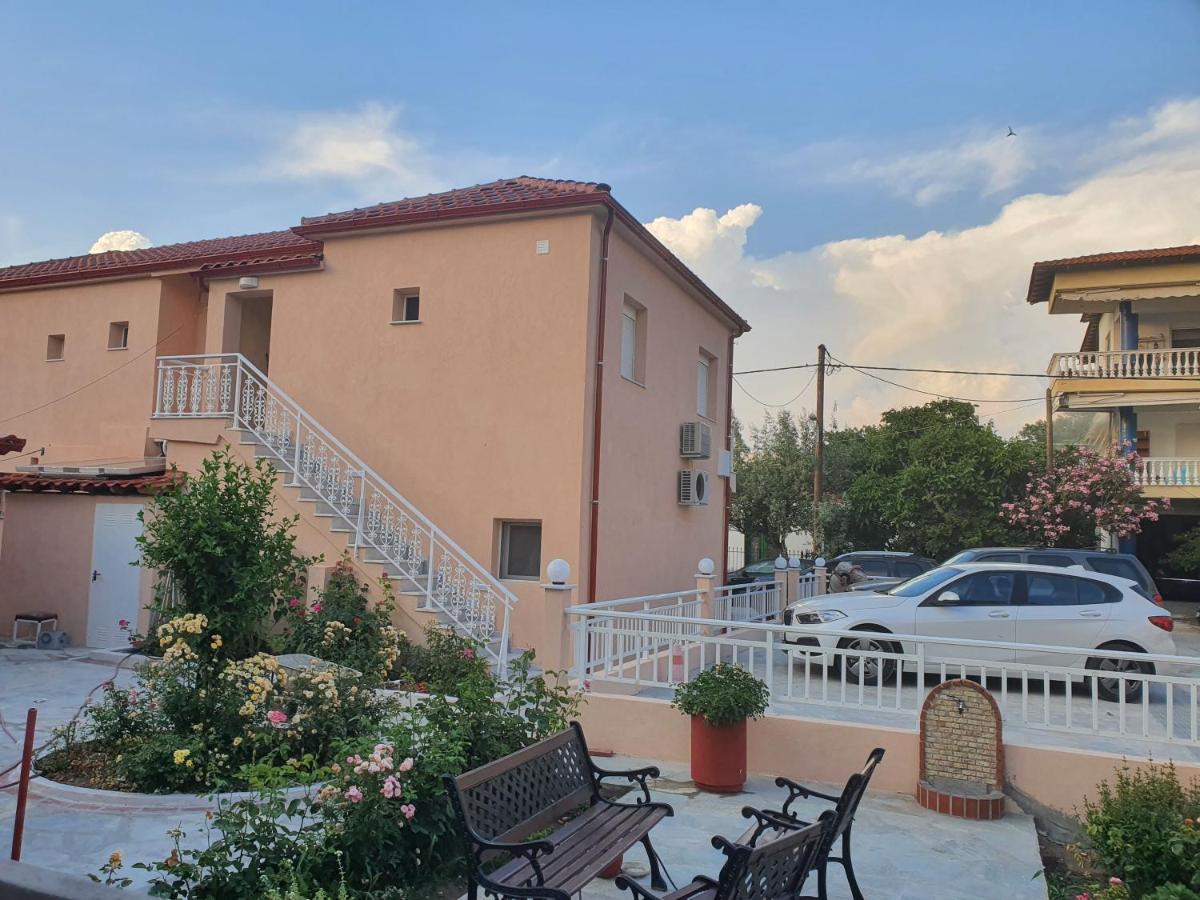 Апартаменты Casa Al Mare 2 Переа Экстерьер фото